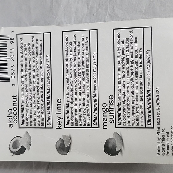 Three Pack Chapsticks Lot of 2 - Picture 5 of 6